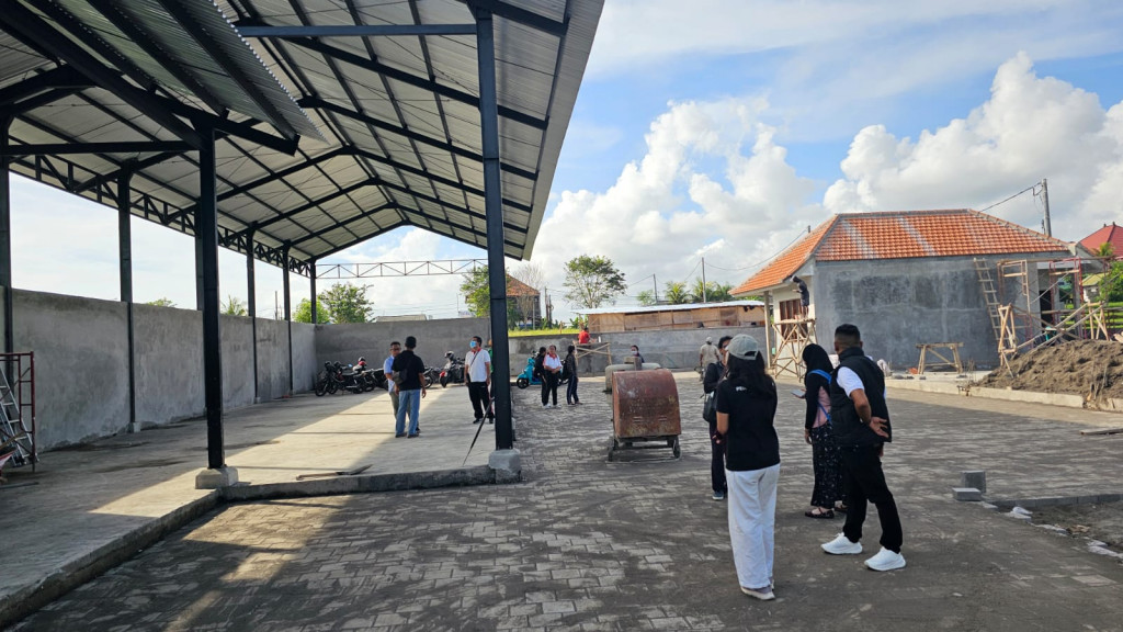 Kunjungan Tim MPH ke Lokasi TPS3R